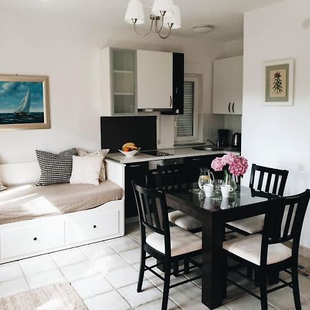 Apartments Paklenica Starigrad Paklenica Bagian luar foto