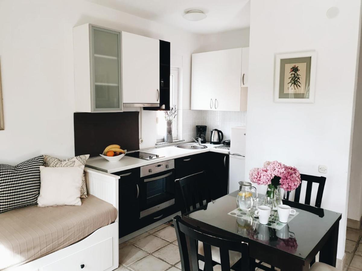 Apartments Paklenica Starigrad Paklenica Bagian luar foto